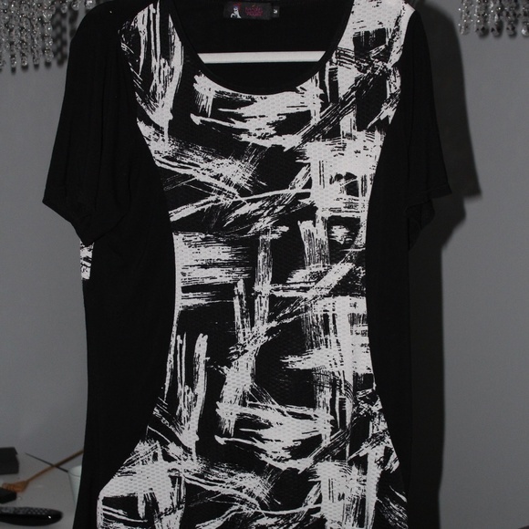 MODEL FRANCE DRESS - Picture 1 of 3